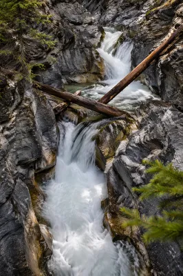 White Water Rapids in Rocky Gorge