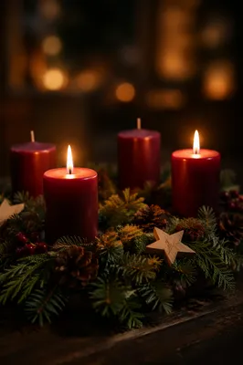 Warm Advent Wreath with Burgundy Candles