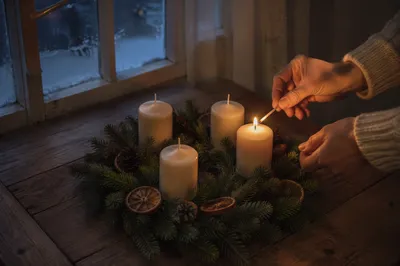 Warm Advent Wreath by Frosted Window