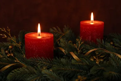 Second Week Advent Wreath with Two Candles
