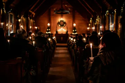 Christmas Eve Candlelight Chapel Congregation