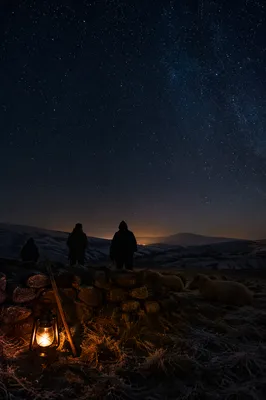 Shepherds Under Winter Bethlehem Stars