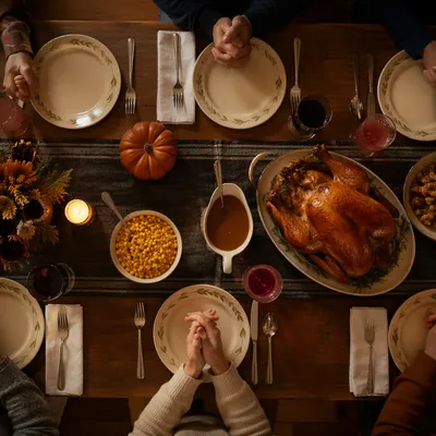 Thanksgiving Family Prayer Around Dinner Table