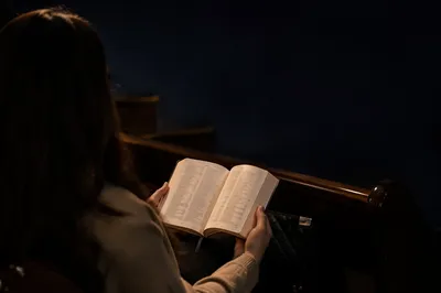 Bible Reading Challenge Church Graphic