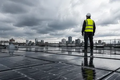 Rooftop Solar Technician in Stormy City