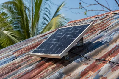 Rooftop Solar Panel in Tropical Sunlight