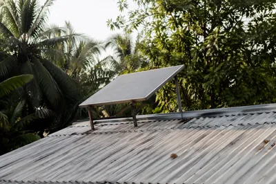 Rooftop Solar Panel in Tropical Sunlight
