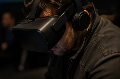 Immersive VR Headset Close-Up Experience