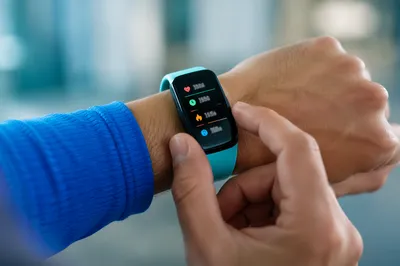 Aqua Fitness Smartwatch During Workout Break