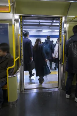 Busy City Train Platform Commuter Scene